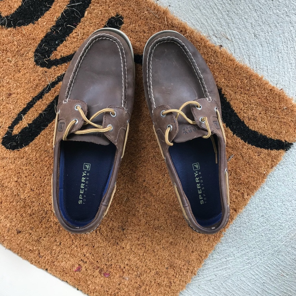 Men’s size 12 sperrys